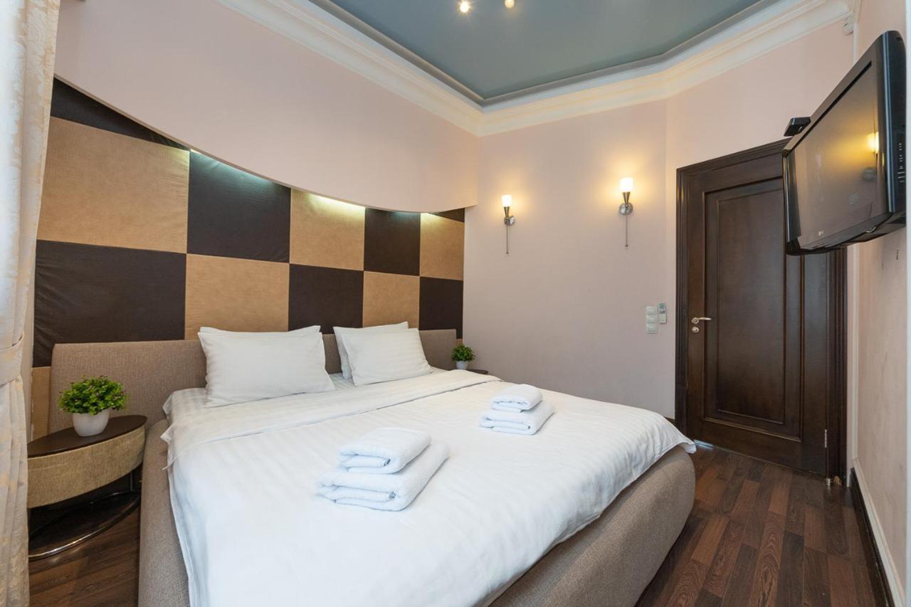 Vip Apartment. Kreshatik, Maidan Nezavisimosti. Kyiv Exterior photo